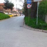 Blokada saobraćaja u nedelju u Kovanlučkoj ulici u Nišu zbog nezavršenih trotoara 1