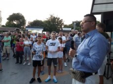foto, protest brzi brod dalekovod 23.8.23 2, foto b. ljubisavljevic Građani Brzog Broda blokirali saobraćaj na putu od Niša do Niške Banje zbog gradnje dalekovoda 2