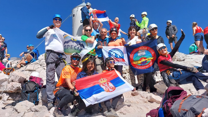 "Utisak je kao da se penjete po zidu": Planinari iz Niša, Beograda i Sofije uspešno izveli uspon na Triglav 1