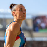 Ivana Španović se uz belog goluba i sveću prisetila 16 žrtava pada nadstrešnice 4