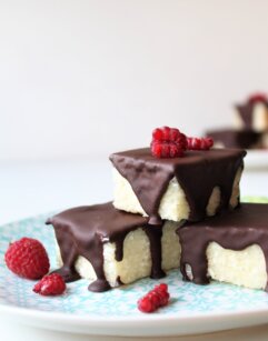 kokos kocke3 Recept nedelje: Kokos kocke 2