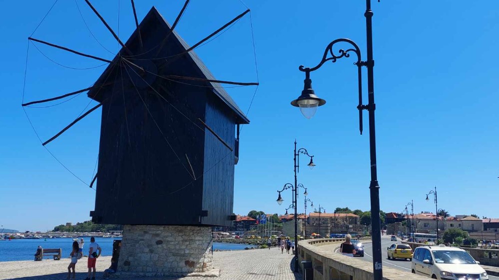Nesebar - biser na Crnom moru: Kako je jul mesec komšije Bugare "vratio u realnost" kad je turizam u pitanju 8