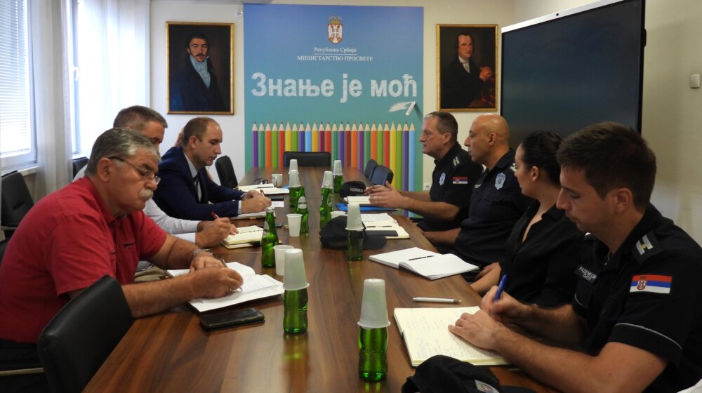 Policija će obezbeđivati sve škole u Srbiji od 1. septembra 1
