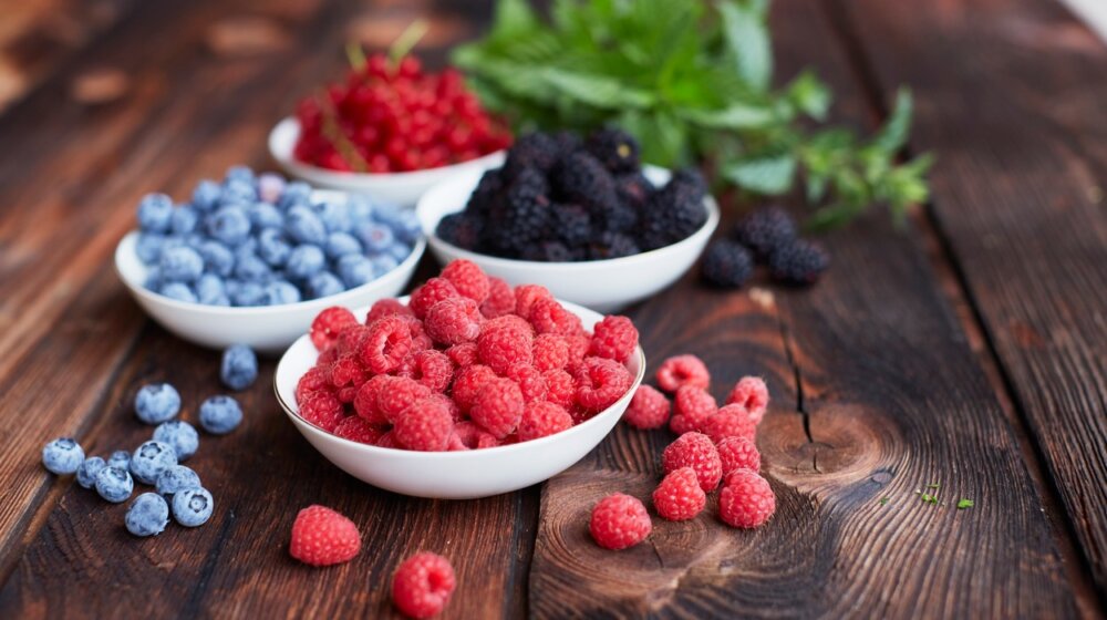 Jeftina namirnica koja čisti krv ima samo 43 kalorije i može se naći na svakom koraku 1