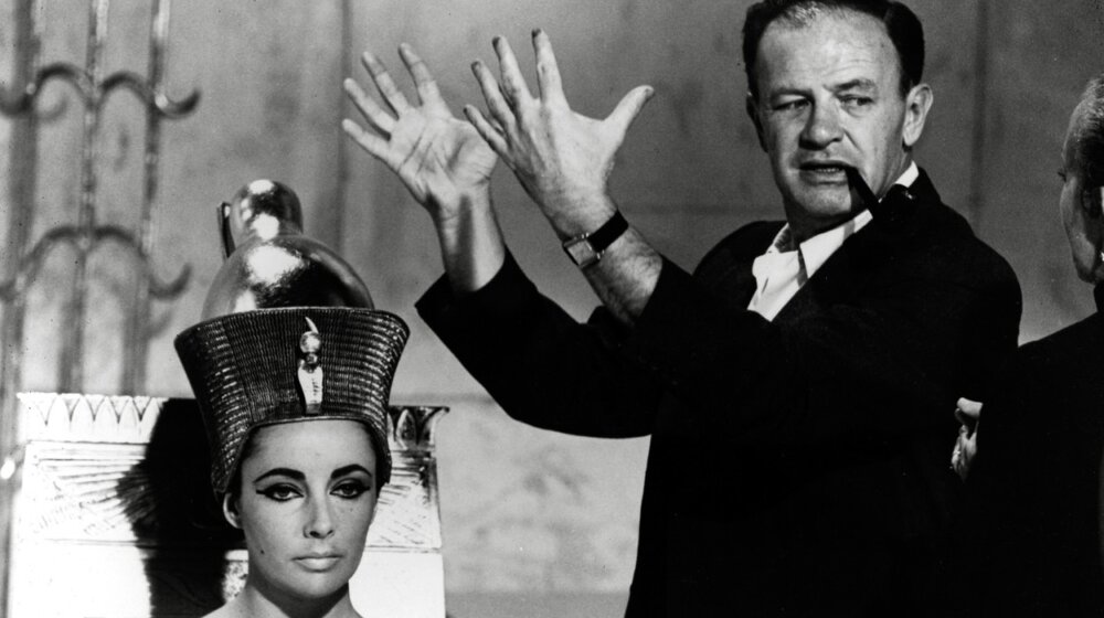 Nova knjiga otkriva mnoge detalje o preteranoj raskoši tokom snimanja „Kleopatre" 1