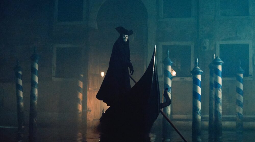 Kenet Brana želeo je da uplaši glumce na setu „Duhova u Veneciji": Nisu znali šta će se desiti sledeće 1