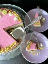 Vege recept: Sirova torta sa malinama i limetom 4