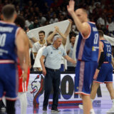(VIDEO) Novi trik Svetislava Pešića - merio puls najstarijem i najmlađem igraču: "Orlovi" spremni za poletanje protiv Kine 11