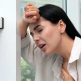 Napadi panike umeju da podsećaju na srčani udar: Da li biste umeli da ih prepoznate? 5