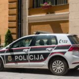 Klix. ba: Tuzlanski MUP istražuje više svojih policajaca zbog moguće povezanosti s ubicom iz Gradačca 10