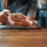 Zelena lampica na telefonu koju nikad ne smete da ignorišete: I šta odmah da uradite ako je ugledate 2