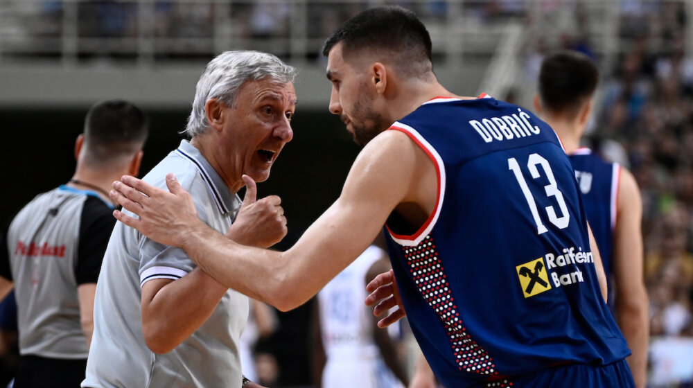 (VIDEO) "Stalno sastanci, gledanje snimaka, skauting, ponavljanje": Kakve su trenerske metode Karija Pešića? 1