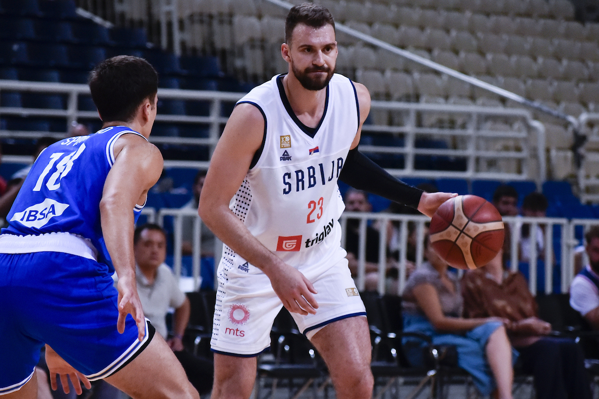 Samo je Pešićev vidik sa "Akropolja" jasan: Zevsa nema, bez njega se mora, ali biće tu još pune ruke posla 2 Samo je Pešićev vidik sa "Akropolja" jasan: Zevsa nema, bez njega se mora, ali biće tu još pune ruke posla 2