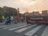 Šesnaesti protest "Srbija protiv nasilja" završen ispred Predsedništva uz povike "Vučiću odlazi" i "lopovi, lopovi" 9