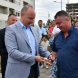 Novi Sad: Vlasnici 25 stanova solidarnosti dobili svoje ključeve, novi konkurs u toku 1