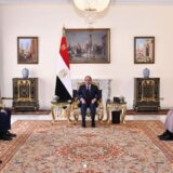 Vučević El Sisiju preneo pozdrave predsednika Vučića 8