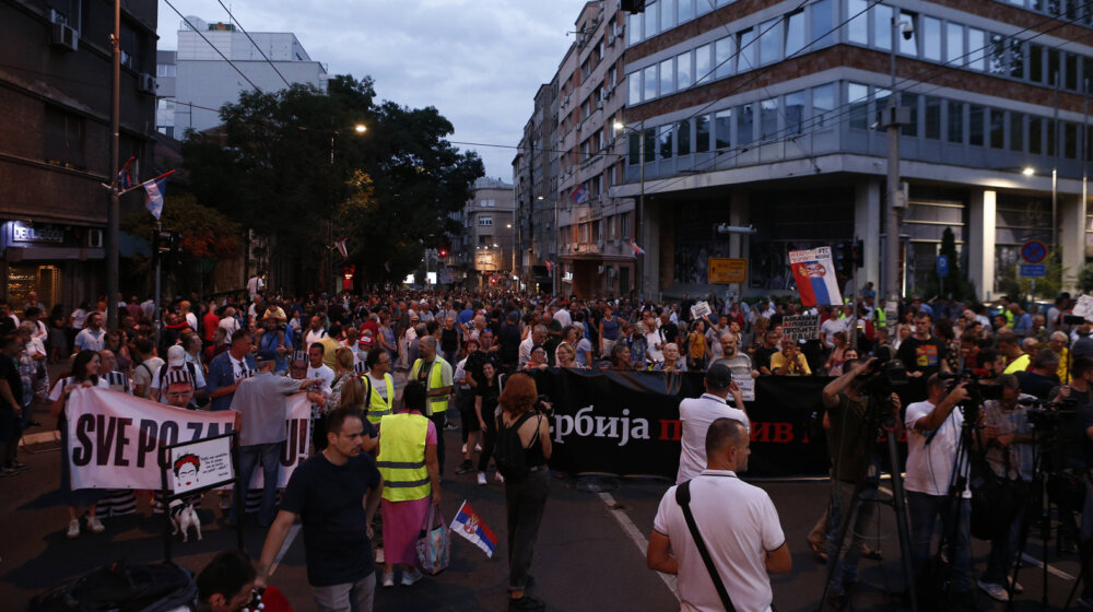 Propagandom protiv stvarnosti i građana: Koliko su javni servisi u zemljama regiona zaista nezavisni? 1