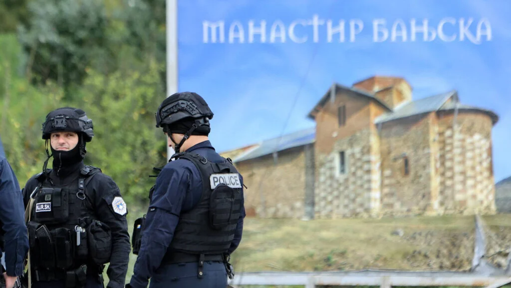 "Lični kontakti ne menjaju stav NATO": Zbog čega Rute traži odgovornost za Banjsku i Zvečan uprkos svom ličnom odnosu sa Vučićem? 2