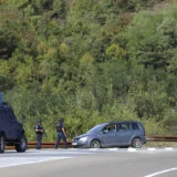 Ministarka odbrane Severne Makedonije osudila incident na Kosovu 6