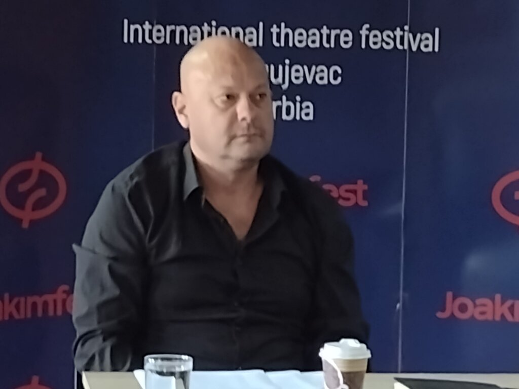 Iluzije u ogledalu stvarnosti - predstave koje komuniciraju sa publikom, ali ne podilaze njenom ukusu: Selekcija 18. Joakimfesta 4