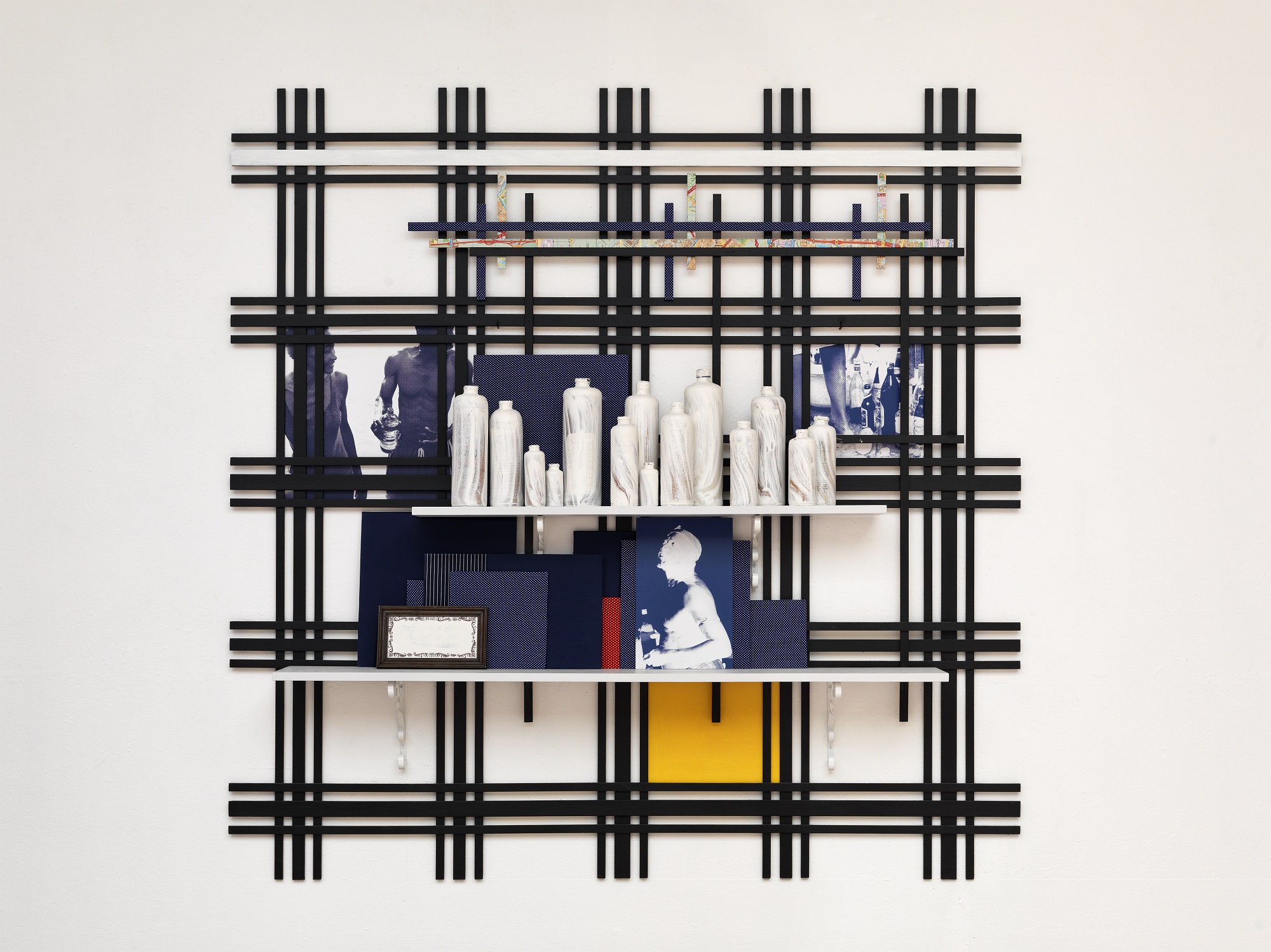 “Linijom do iskona” izložba jednog od najistaknutijih savremenih holandskih umetnika u Galeriji DOTS 4 “Linijom do iskona” izložba jednog od najistaknutijih savremenih holandskih umetnika u Galeriji DOTS 4