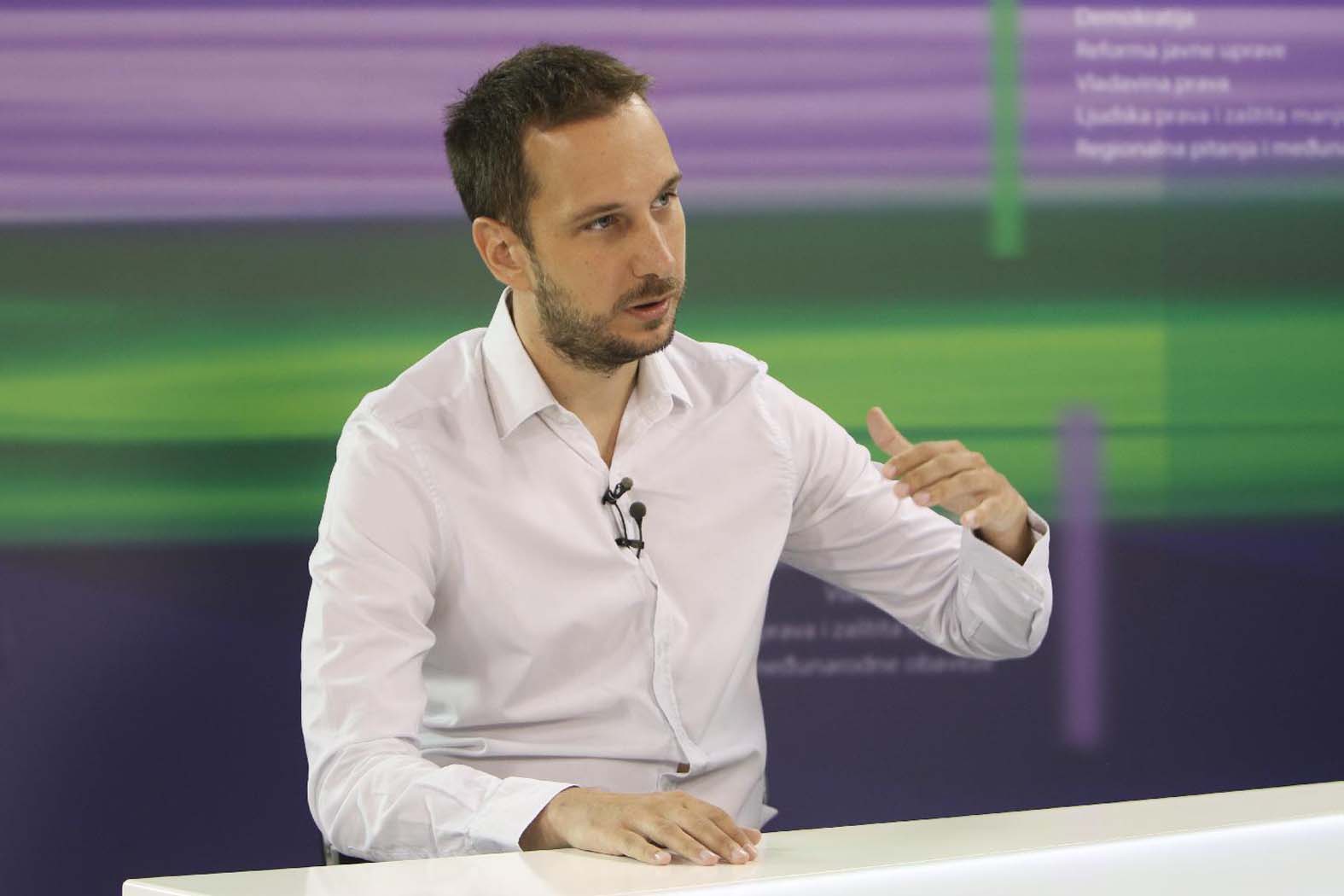 Da li je EU briga za haos u Skupštini? 3 Nikola Burazer