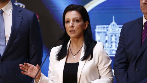 Kome koristi prepucavanje na relaciji Marinika Tepić-Savo Manojlović: Naprednjaci zadovoljno trljaju ruke 3