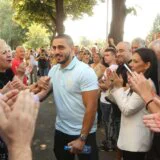 PODRSKA DELA OPOZICIJE POLICAJCIMA KOJI SU OTKRILI "JOVANJICU"