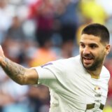 Iz Kaunasa i na istok i na zapad: Piksi i Mitrović šalju podršku košarkašima u Manili i Đokoviću u Njujorku (VIDEO) 8