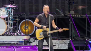 Brus Springstin objavio pesmu posvećenu žrtvama Trampove antiimigrantske politike u Mineapolisu (AUDIO) 10 Brus Springstin