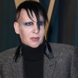 Muzičar Merilin Menson kažnjen jer je istresao nos na fotoreporterku tokom nastupa 12