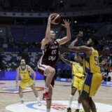 Letonija prošla u četvrtfinale Mundobasketa 14