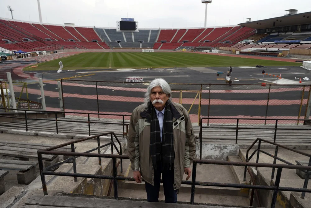 Tamo gde je Radaković srušio Nemce desila se fantomska utakmica srama od 17 sekundi: Pre pola veka Nacionalni stadion u Santijagu pretvoren u mučilište Pinočeove diktature 4 Tamo gde je Radaković srušio Nemce desila se fantomska utakmica srama od 17 sekundi: Pre pola veka Nacionalni stadion u Santijagu pretvoren u mučilište Pinočeove diktature 4