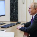 Bivši telohranitelj ruskog predsednika: "Putin u paranoičnom strahu od atentata, njegovi ronioci plivaju po privatnim pažama u potrazi za eventualnim ubicama" 2