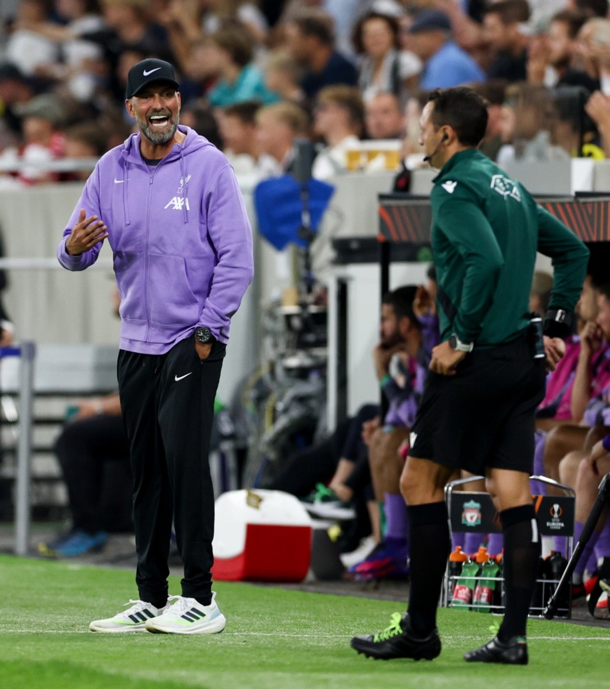 Iz Liverpulove pobede u Lincu: Salahu fali jedan gol za rekord engleskog fudbala, Klop nadmašio Beniteza 2 Iz Liverpulove pobede u Lincu: Salahu fali jedan gol za rekord engleskog fudbala, Klop nadmašio Beniteza 2