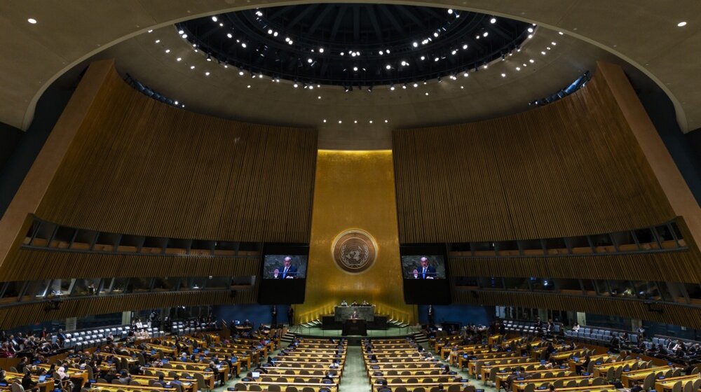 Težak put između rascepa i raskola: Ujedinjene nacije i krah svetskog poretka 1