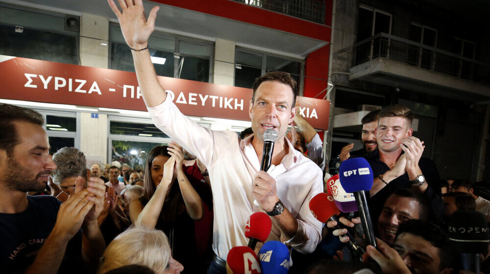 Bankar na čelu grčke levice 1