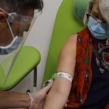 Koji je uslov da odete na "Torlak" bez uputa lekara i zahtevate da vam urade bilo koju analizu ukoliko sumnjate da ste inficirani, bolesni, alergični? 13