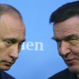 "Jasno je zašto Putin želi da on bude ta osoba": Šreder neprihvatljiv za EU 4