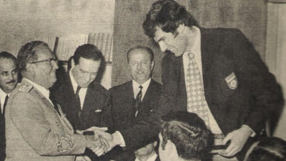 Košarka i Jugoslavija: Prvo zlato iz Ljubljane, „dosanjani san“ jugoslovenske košarke 6 Ćosić i Tito