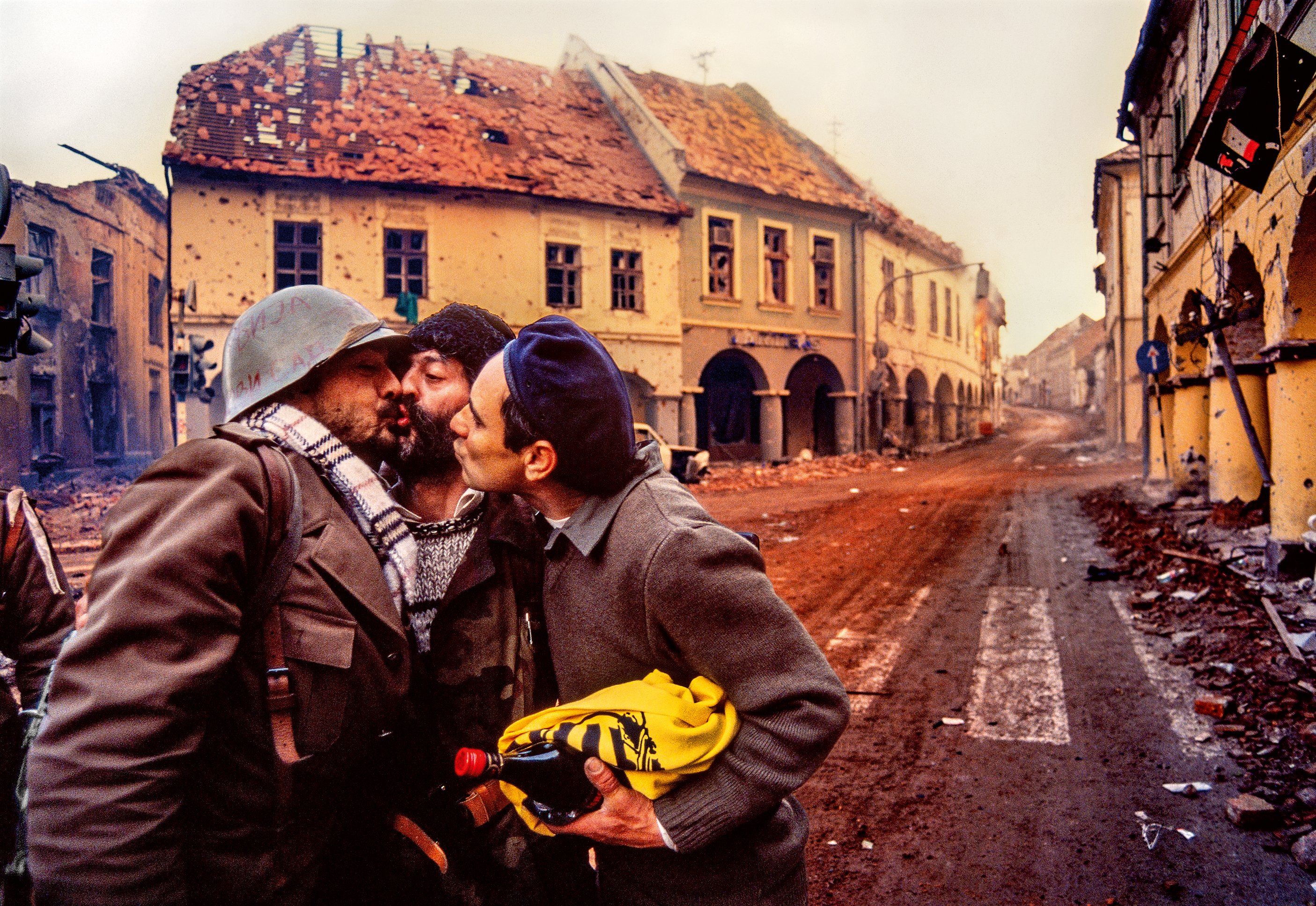 Dragoljub Zamurović, fotografija i istorija: Dnevnik patnje, ratova i sukoba u bivšoj Jugoslaviji 8 Vukovar