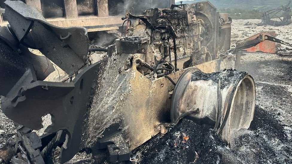 Jermenija i Azerbejdžan: Sukobi u Nagorno-Karabahu trajali 24 sata, Baku i Jerevan dogovorili primirje po ruskim uslovima 3 Azerbaijani officials posted images of what they said was the aftermath of a deadly landmine blast