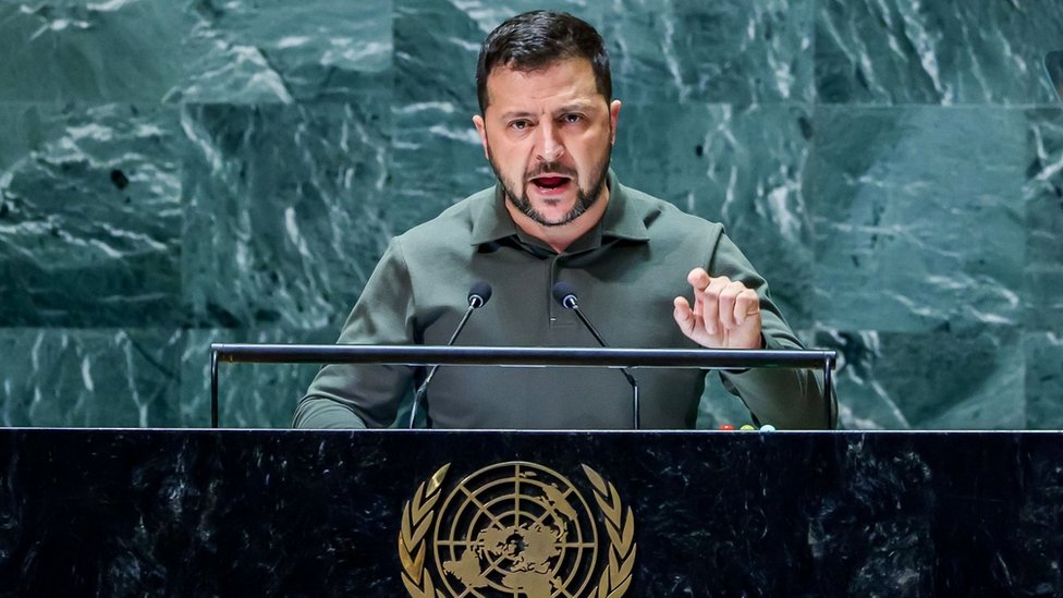 Rusija i Ukrajina: „Slučaj Srbije preteča problema sa kojima se svet danas suočava", kaže Vučić 2 Ukrainian President Volodymyr Zelensky addresses the UN General Assembly in New York. Photo: 19 September 2023