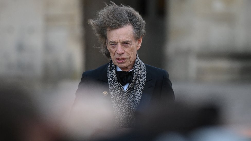 Velika Britanija i Francuska: Kralj Čarls Treći održao govor pred francuskim Senatom 3 mik džeger