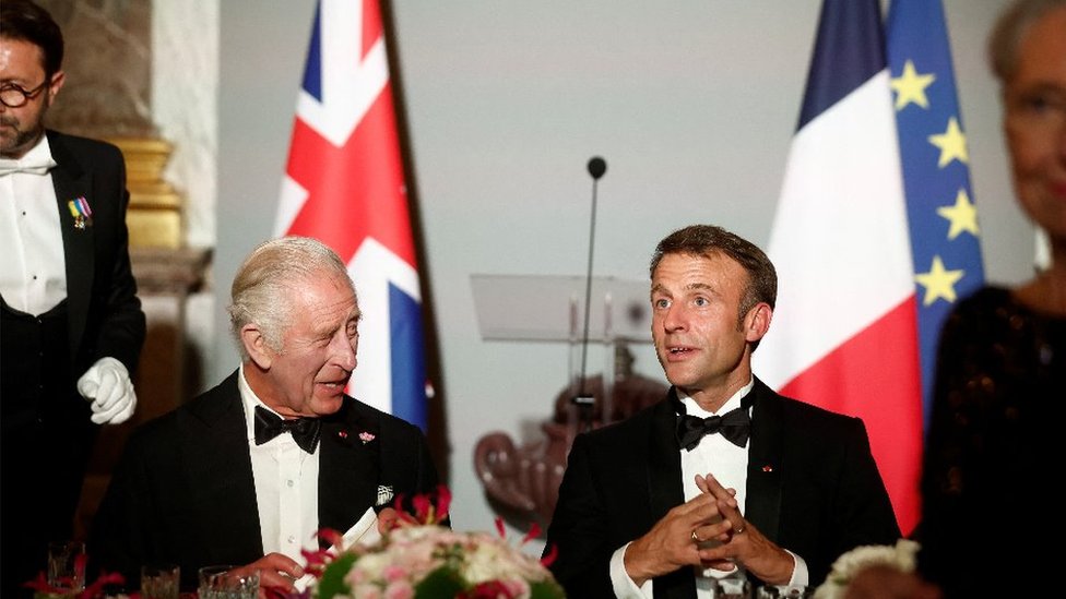 Velika Britanija i Francuska: Kralj Čarls Treći održao govor pred francuskim Senatom 7 Kralj Čarls, predsednik Makron