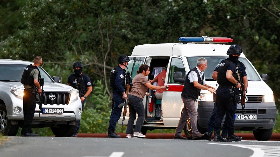 Kosovo: Policija kontroliše teritoriju oko manastira Banjska posle sukoba sa naoružanom grupom ljudi - ubijena trojica napadača 6 kosovo, kosovska policija