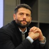 Srbija: Gradonačelnik Beograda i više od 20 čelnika opština podneli ostavke 9