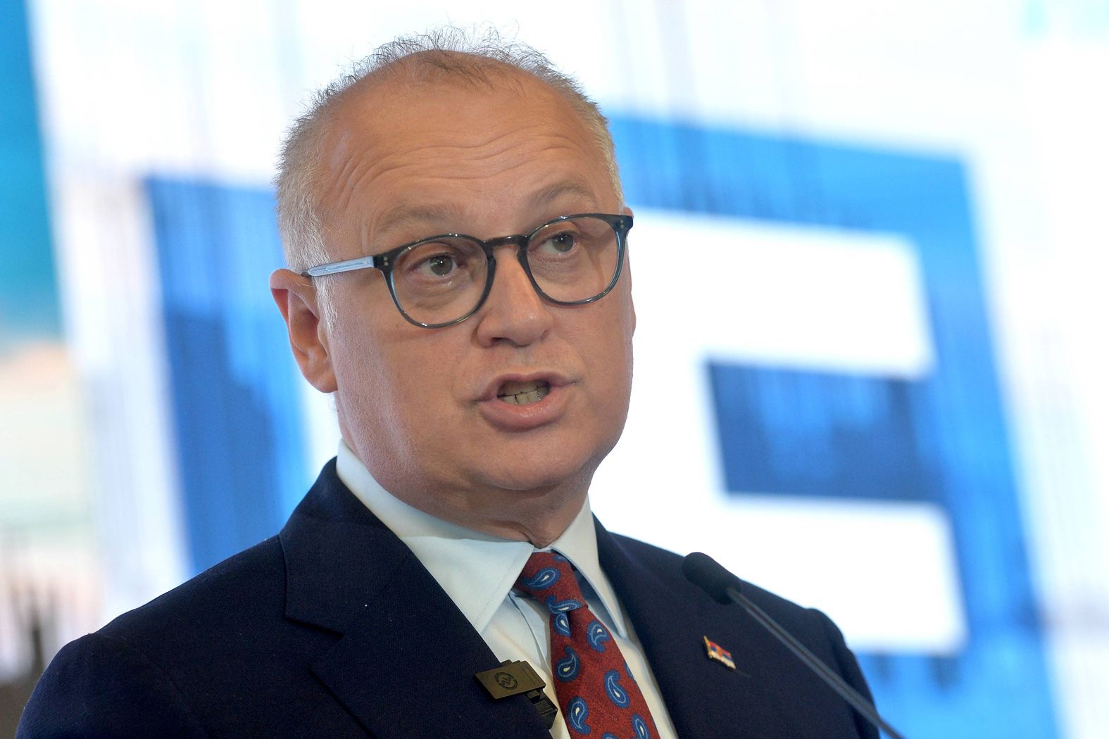 “Prikrivanje tragova zločina pred lokalne izbore”: Zašto država subvencioniše sedam linija sa niškog aerodroma? 1