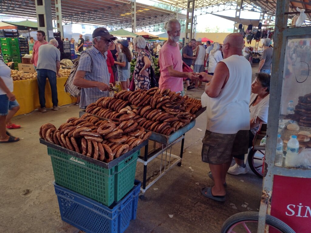 Kao u Ali Babinoj pećini: Avanture i izazovi pazarnog dana u Turskoj (FOTO) 19