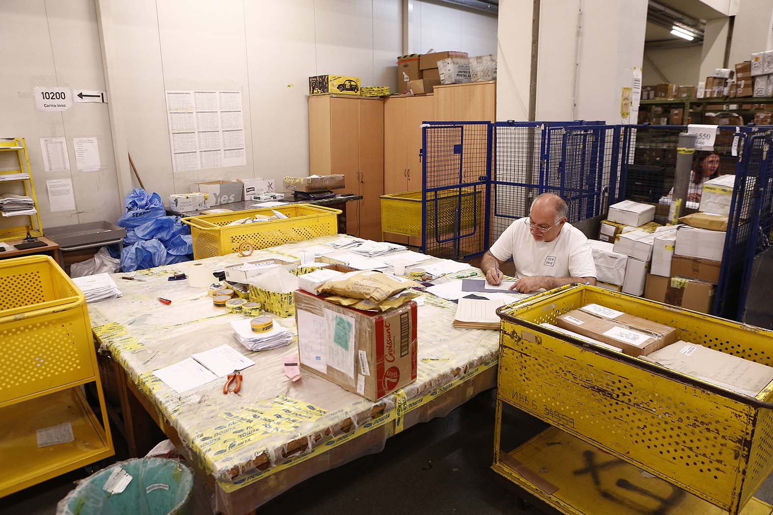 Radnici "Pošte Srbije" u protestu odbili ponudu Vlade da se plate podignu za 10 odsto - šta sledi? 2